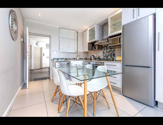 2 BEDROOM APARTMENT RENTED IN ROSEBANK